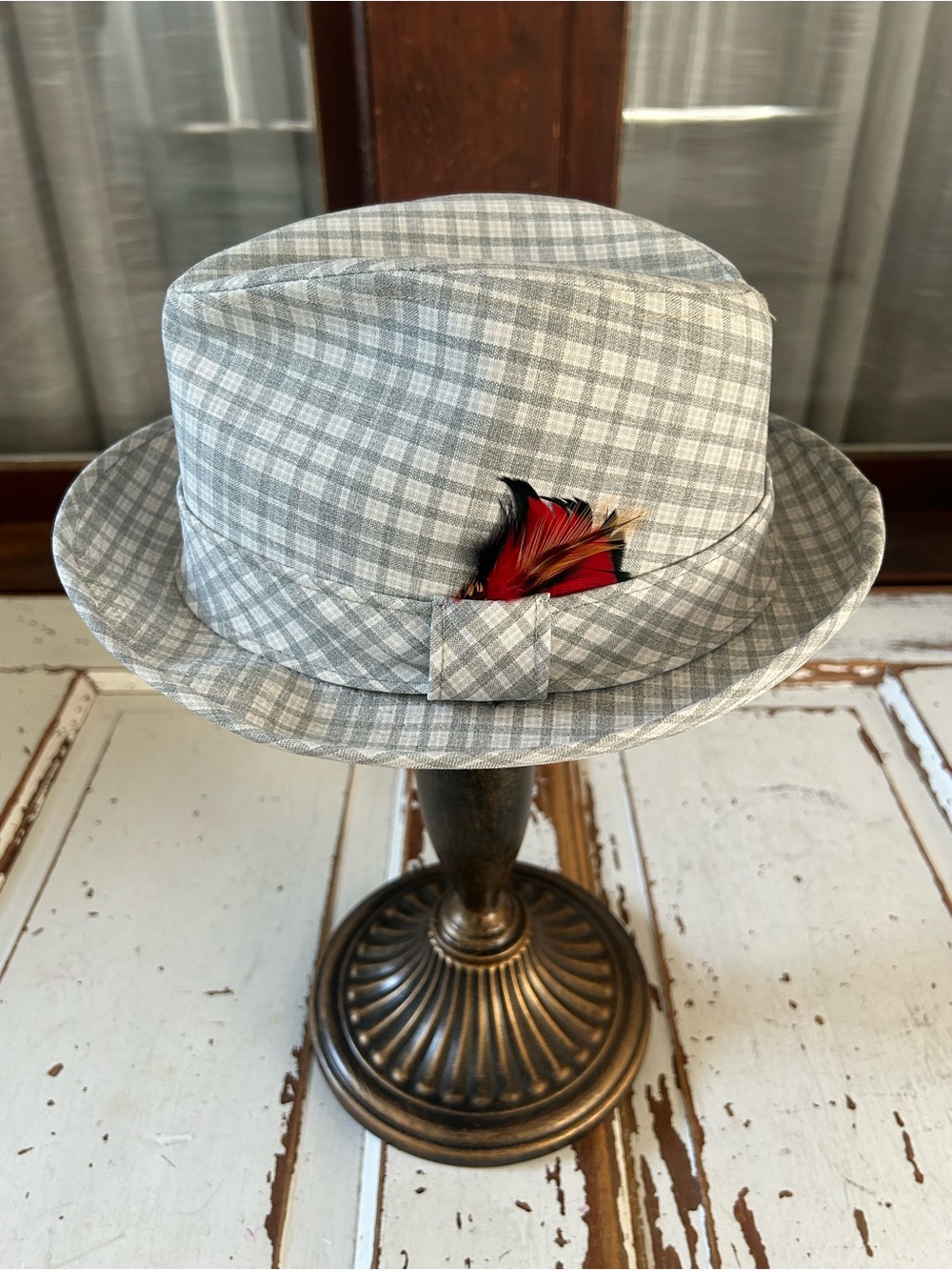 Vintage Pre 1995 Gray and White Plaid Fedora Hat w Feathers